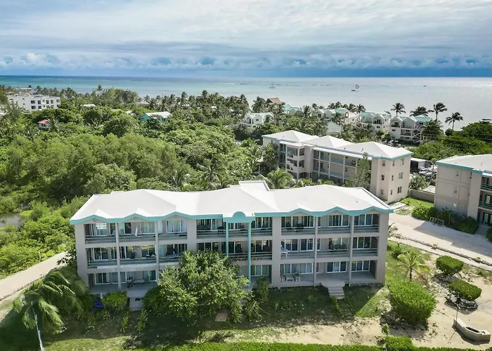 E202 Mara Laguna Hotel